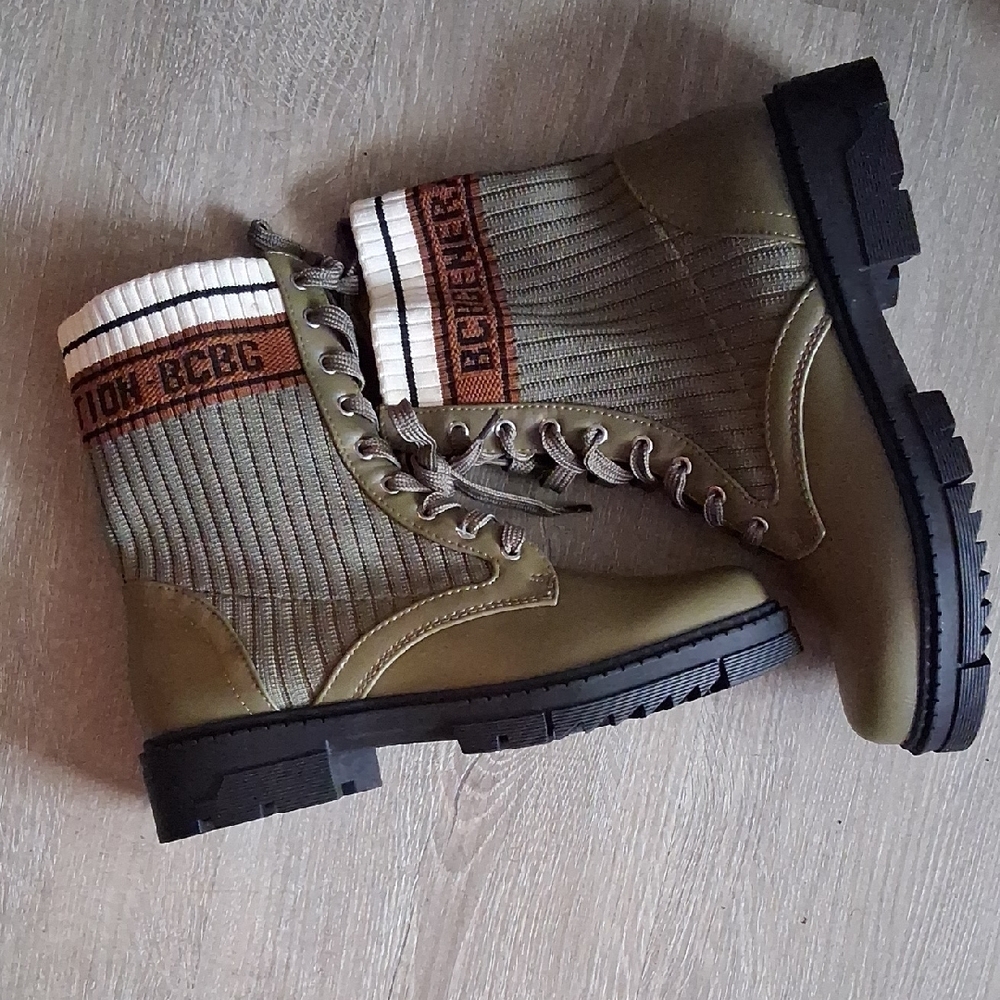BCBGeneration Kids Sneakers in Olive and Brown